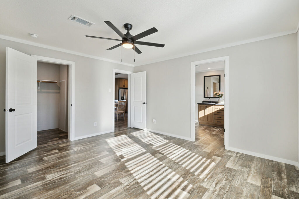 025 skyline warehouse creole primary bedroom2